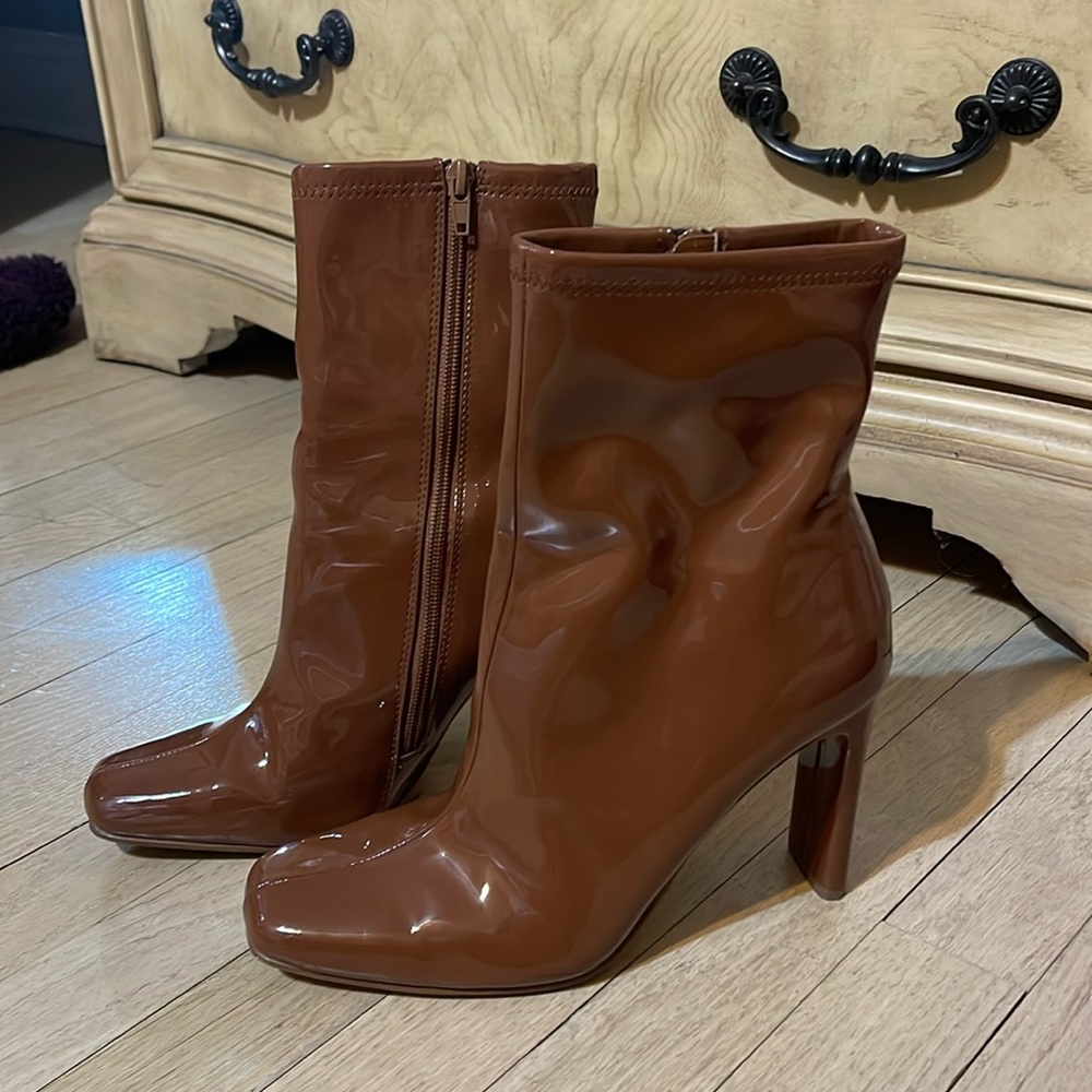 Steve Madden booties